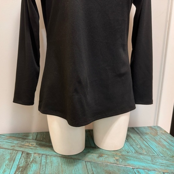 Addition Elle Black Long-Sleeve Knit Top with Cold Shoulder Size 1x - Picture 7 of 10